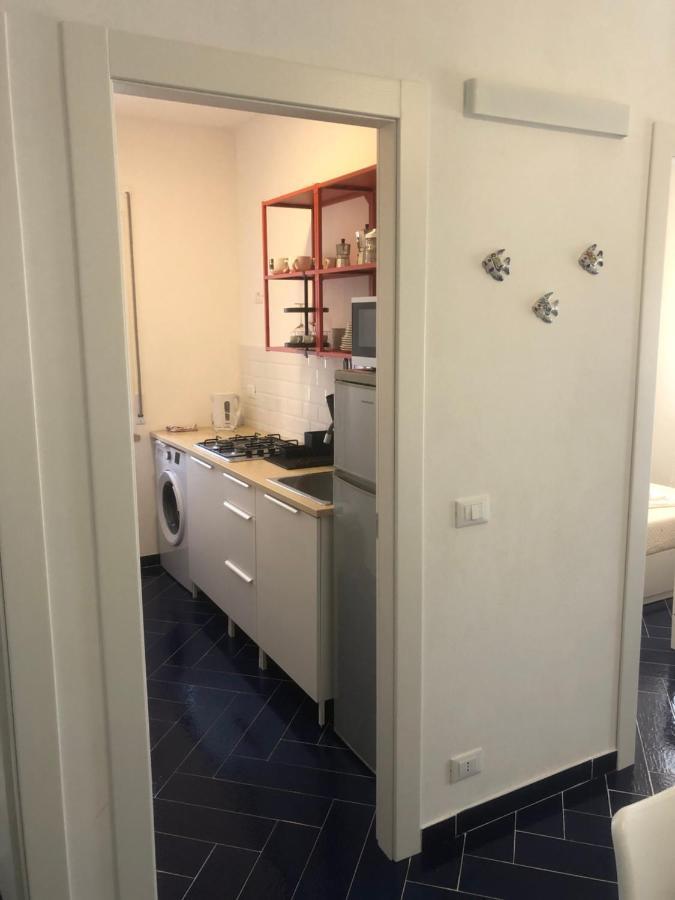 Casa Vacanze Playa 54 卡斯泰拉马莱 外观 照片