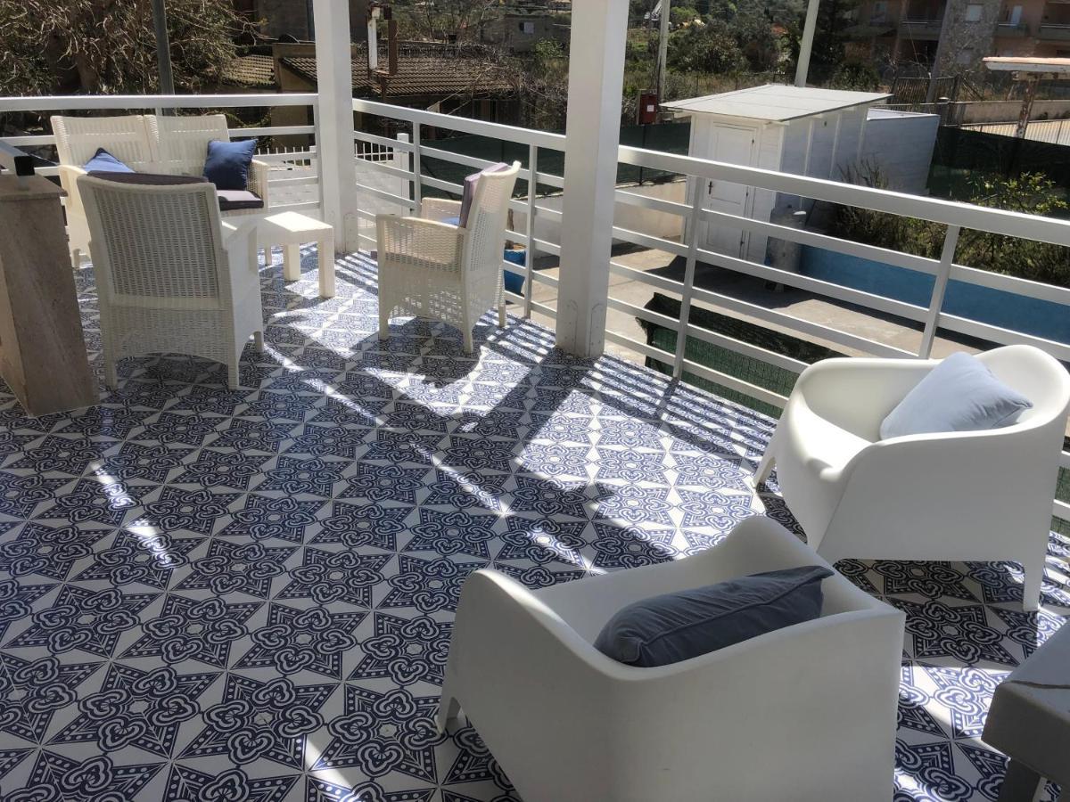 Casa Vacanze Playa 54 卡斯泰拉马莱 外观 照片