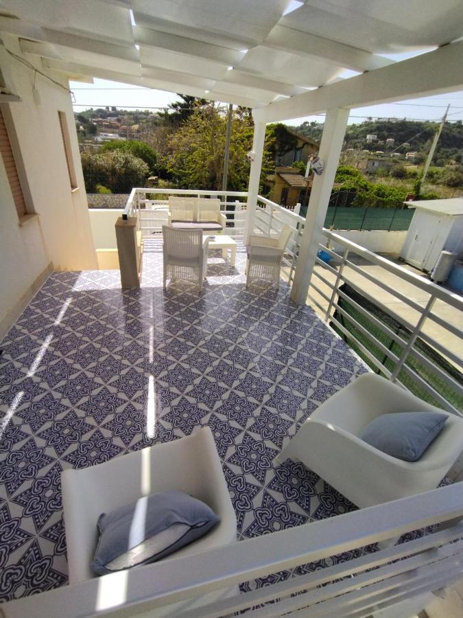 Casa Vacanze Playa 54 卡斯泰拉马莱 外观 照片