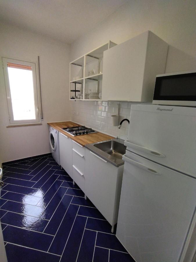 Casa Vacanze Playa 54 卡斯泰拉马莱 外观 照片