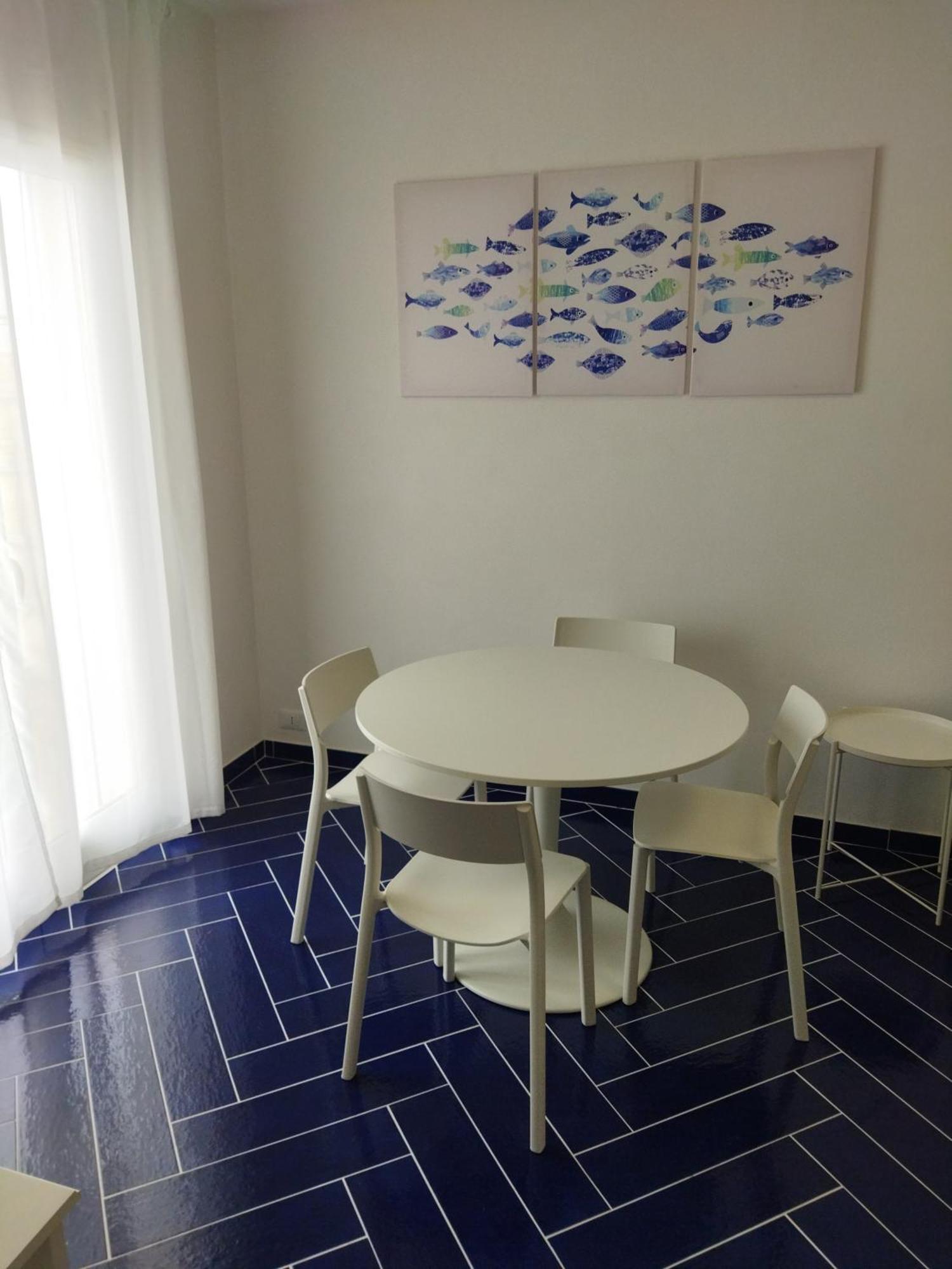 Casa Vacanze Playa 54 卡斯泰拉马莱 客房 照片