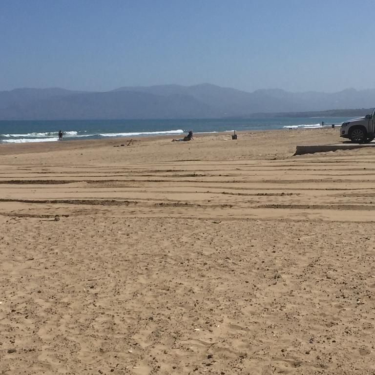Casa Vacanze Playa 54 卡斯泰拉马莱 外观 照片